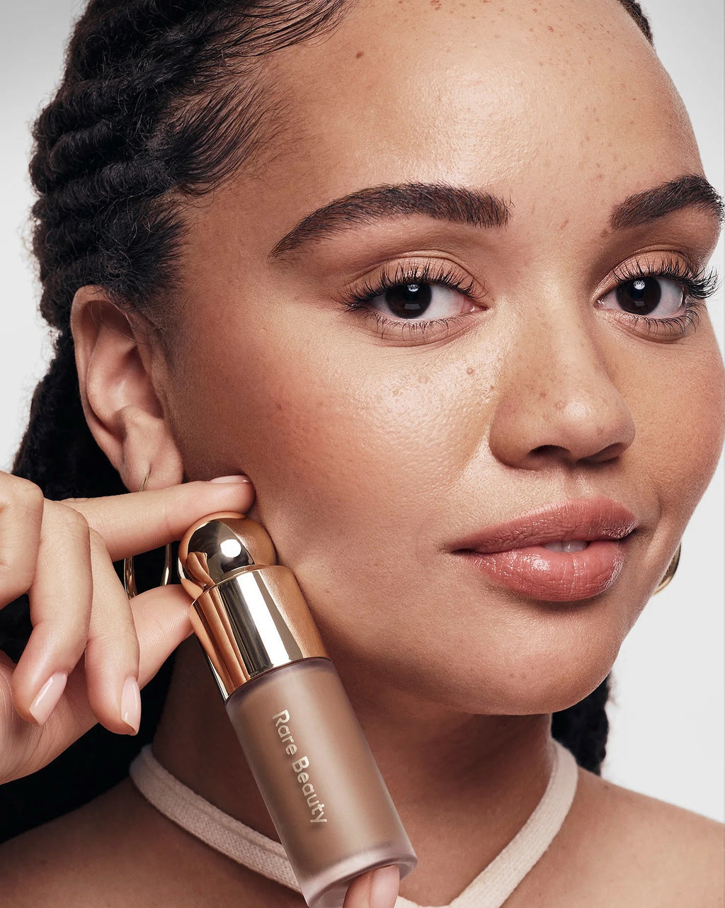 RARE BEAUTY – Contour Liquide Soft Pinch