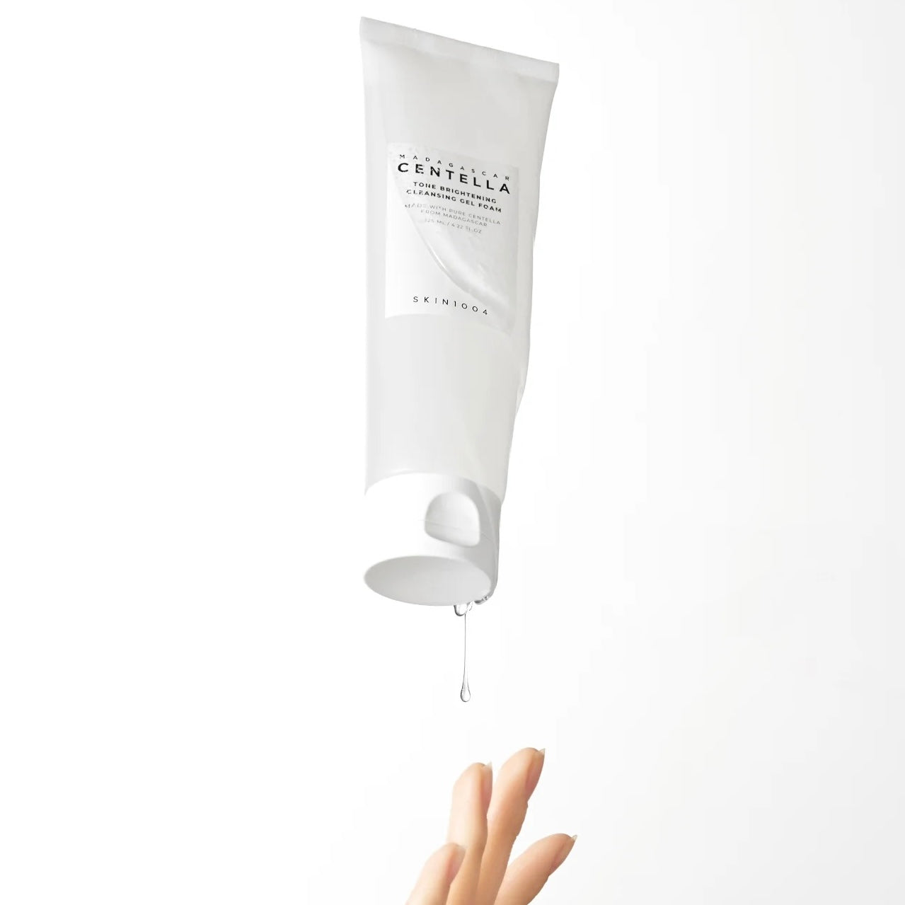 SKIN1004 – Madagascar Centella Gel mousse nettoyant éclaircissant