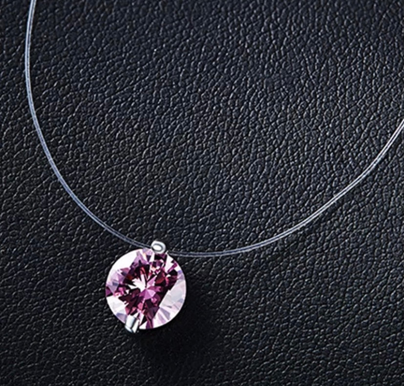 Colier ransparent avec pendentif